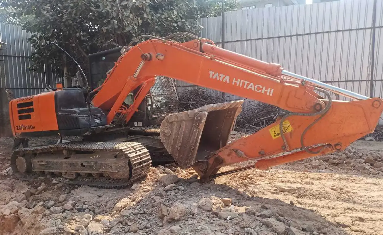 Excavator-on-Rent